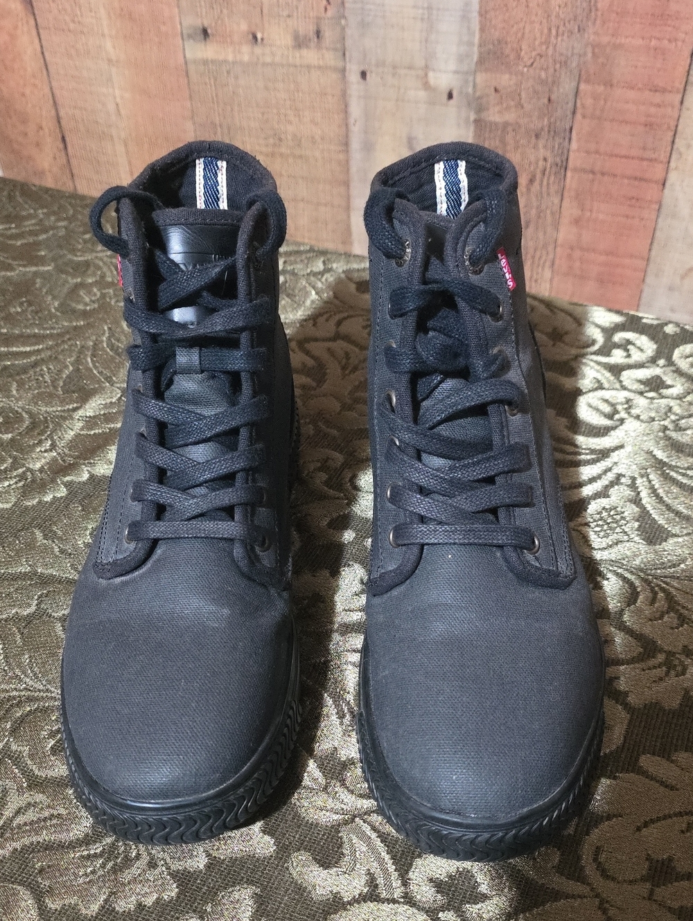 Levi's Men's Black High-Top Canvas Sneakers with Subtle Red Tag